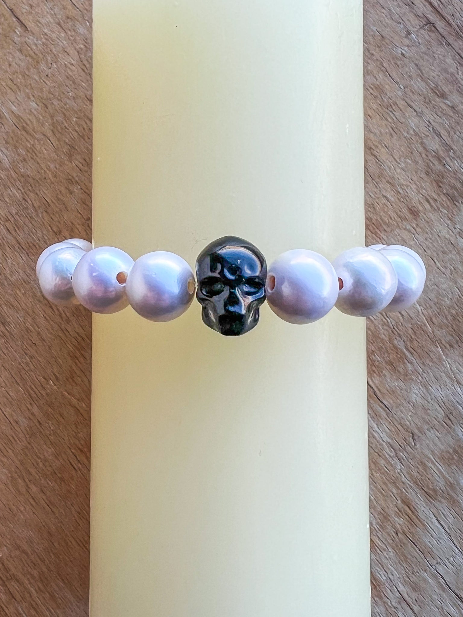 Pearl bracelet